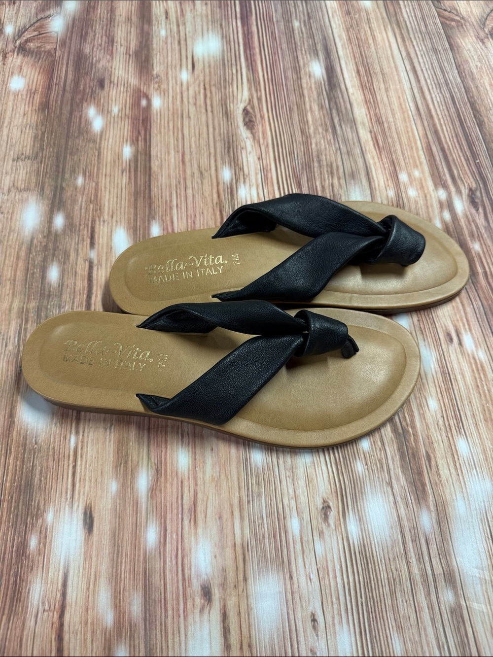 Bella-Vita made in Italy Thong Black Leather Sandals